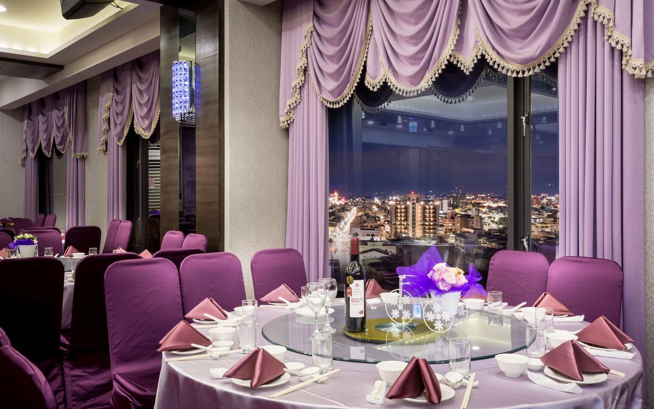 Royal Chiayi Hotel Buitenkant foto