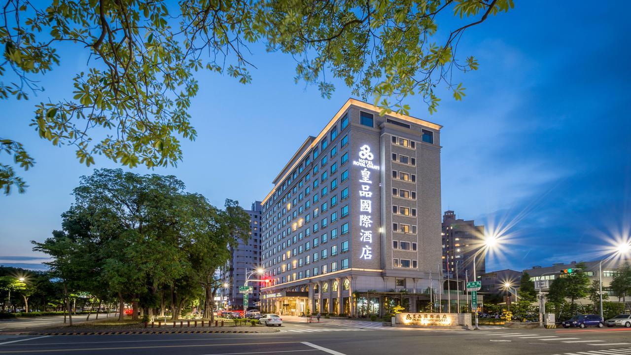 Royal Chiayi Hotel Buitenkant foto